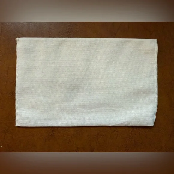 Chloé Small Beige Dust Bag 6x9” Canvas Pouch Logo Flap Style NWOT - Picture 3 of 3